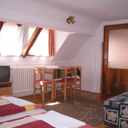 Hotel Burg Eger Esterno foto