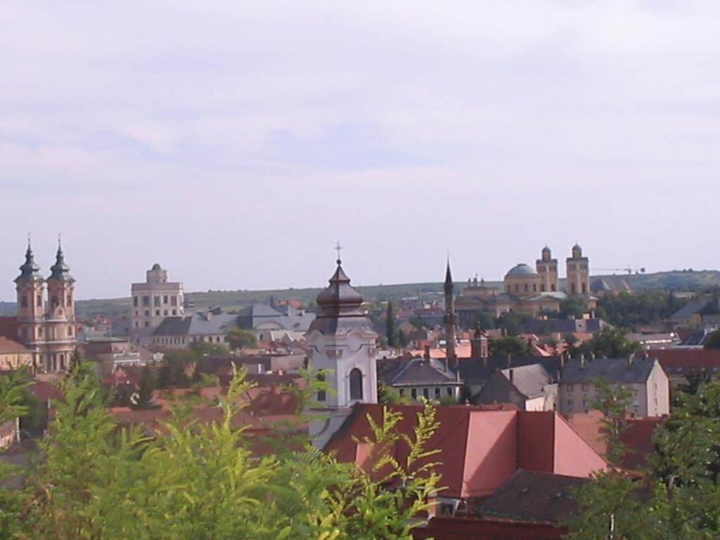 Hotel Burg Eger Esterno foto